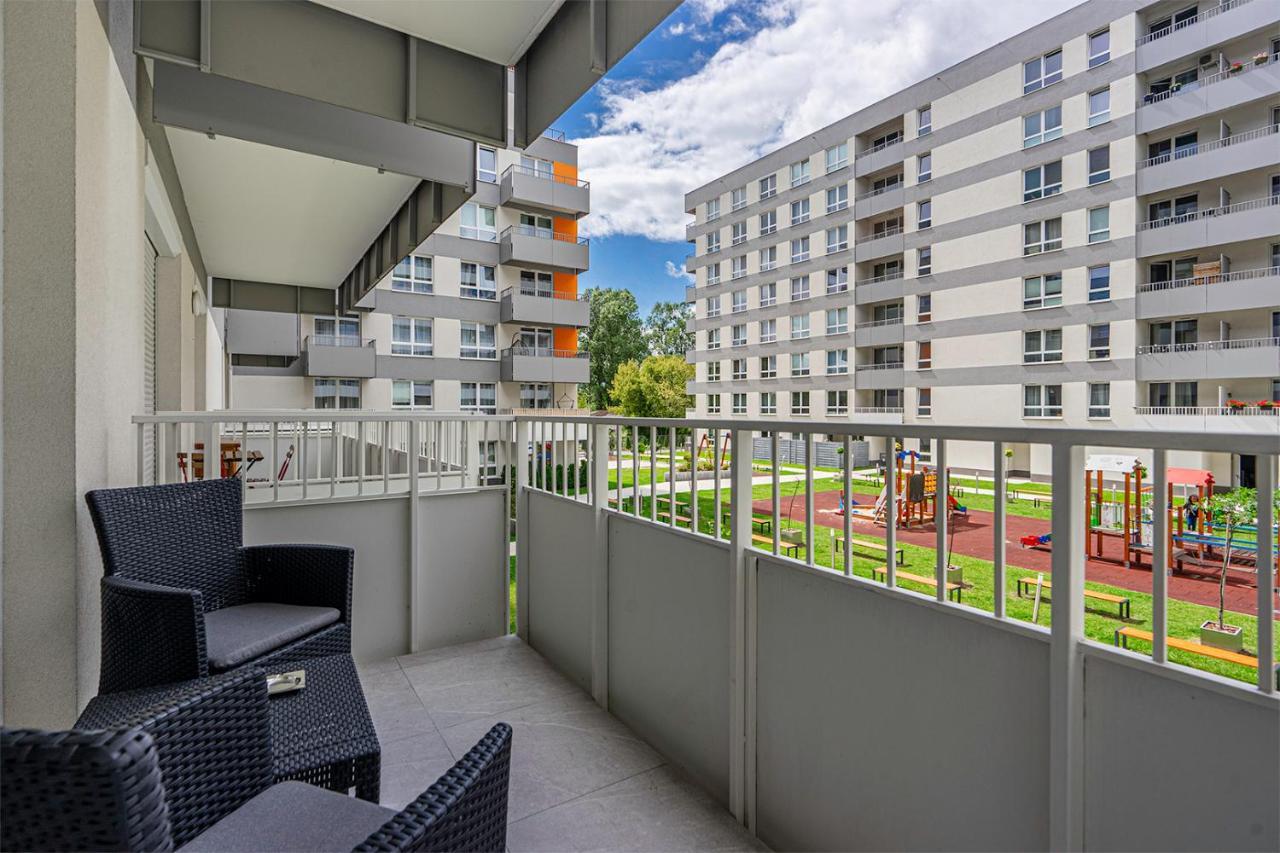 Lotnisko Chopina Modern Apartment Warsawa Bagian luar foto